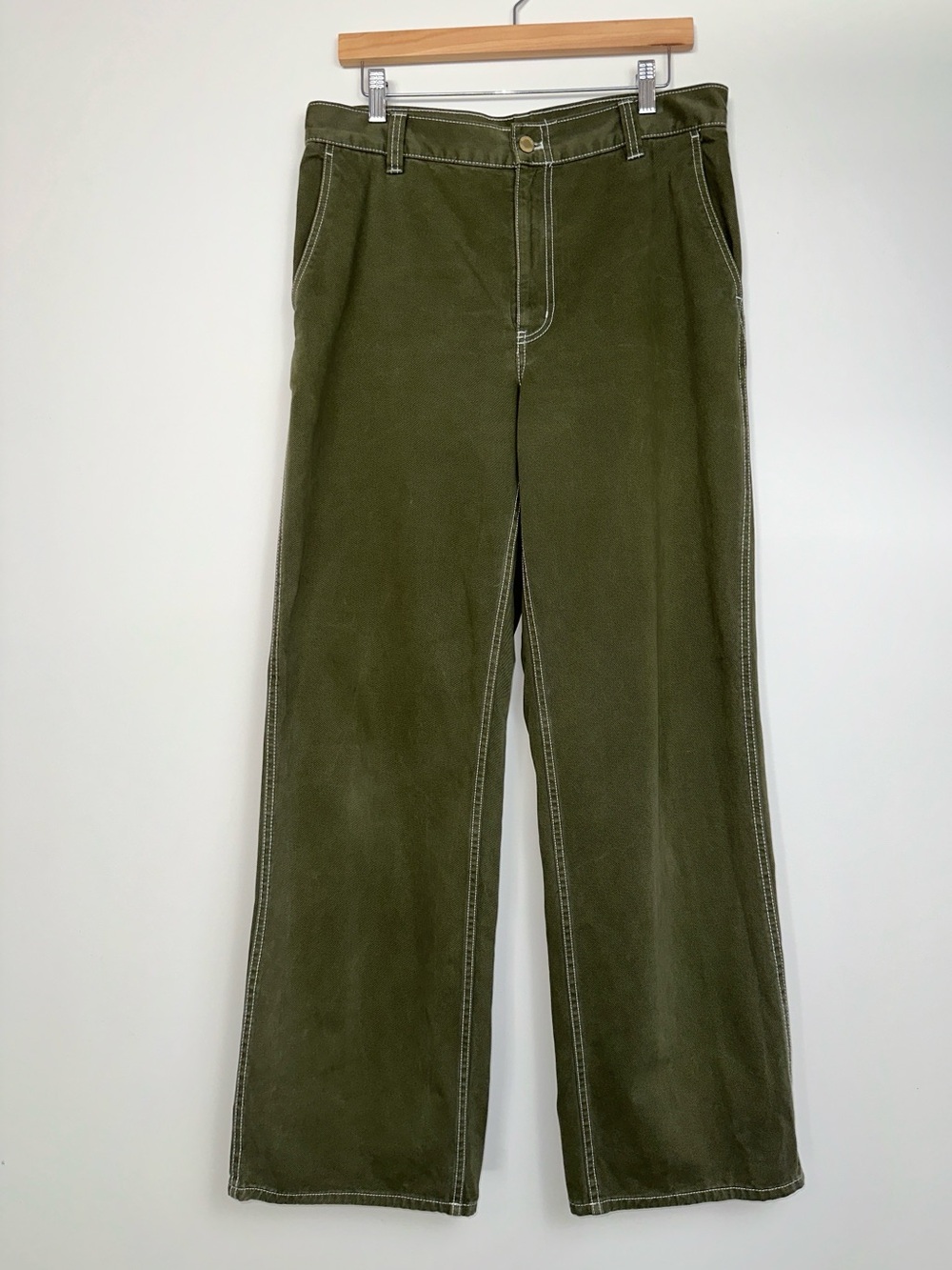 Tna x ARITZIA Loose Fit Wide Leg Retro Pant Olive Green